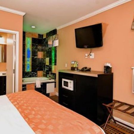 The Prince Hotel Tunkhannock ภายนอก รูปภาพ