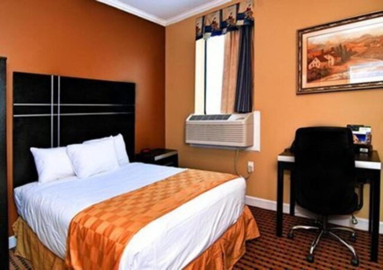 The Prince Hotel Tunkhannock ภายนอก รูปภาพ